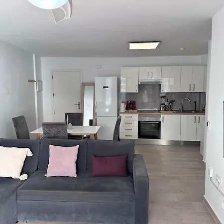 Beautiful In South Tenerife - Pearly Grey Apartment Callao Salvaje